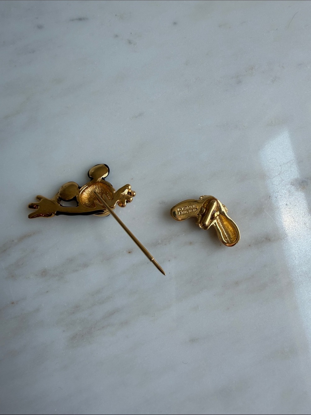 Vintage Disney Napier Waving Mickey Mouse Gold & Black Lapel Pin - Picture 6 of 6